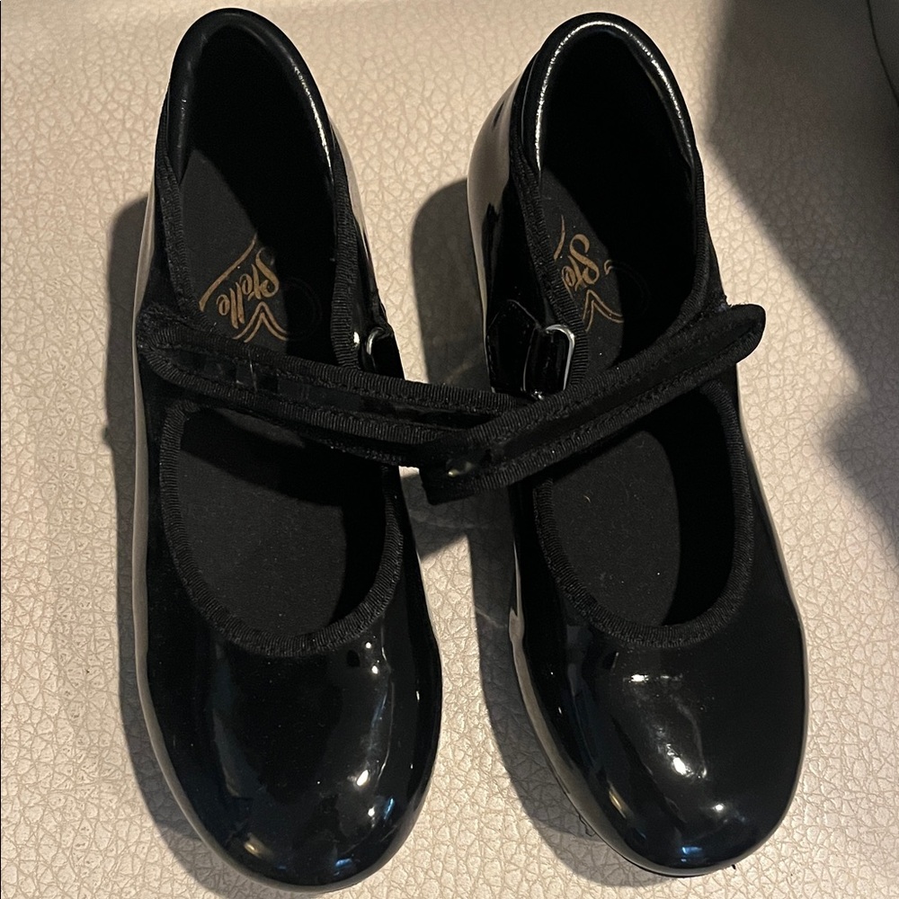 Girls Black Tap Shoes
